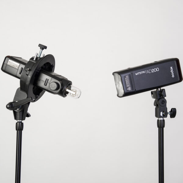 Godox AD200 2St Salamaa + varusteet