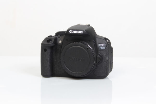 Canon EOS 700D