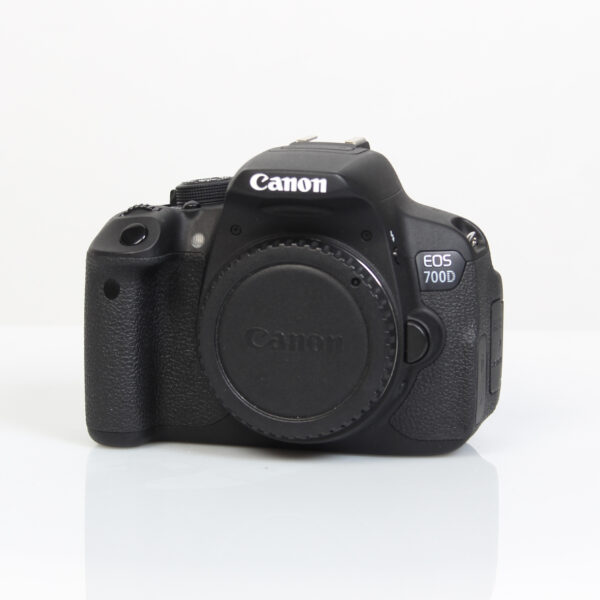 Canon EOS 700D