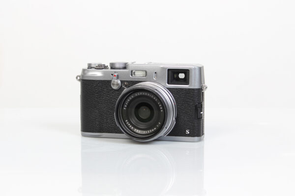 Fujifilm X100S