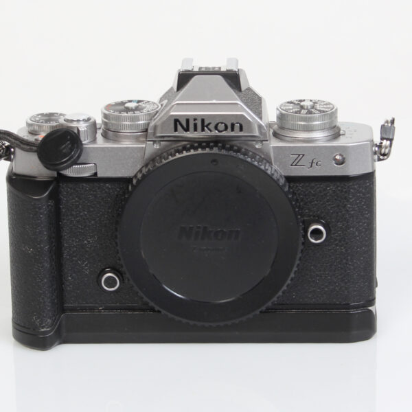 Nikon Zfc + GR Grip