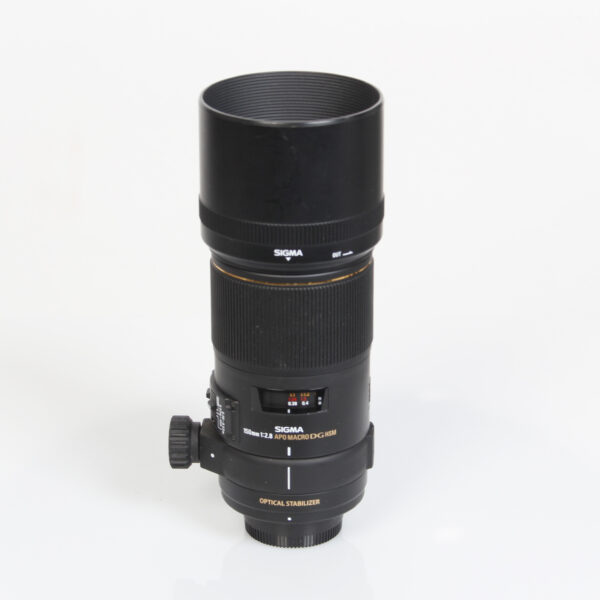 Sigma 150mm f/2.8 APO Macro DG HS OS