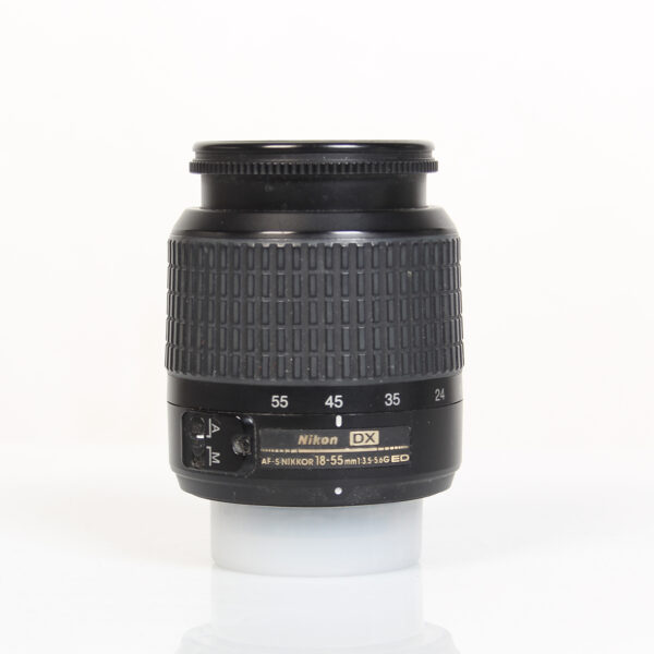 Nikon kit zoom 18-55mm