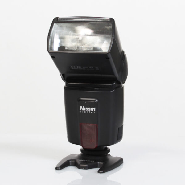 Nissin Di600 salama