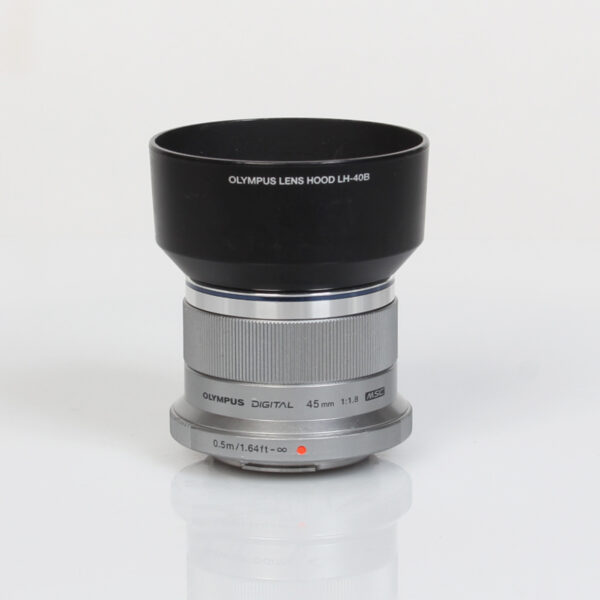 Olympus M Zuiko 45mm f1.8