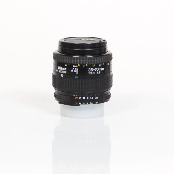 Nikon Nikkor AF 35-70mm f/3.3-4.5
