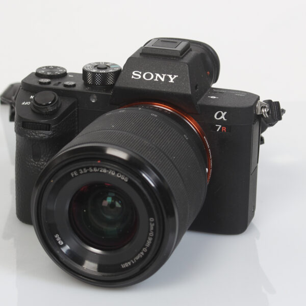 Sony A7RII + Sony 28-70mm OSS